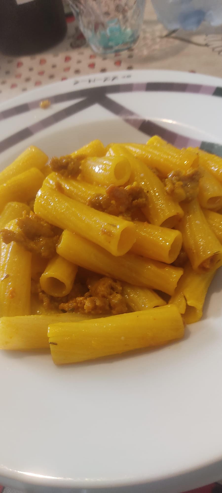 IN CUCINA CON ARSELIO: Pasta con salsiccia zafferano e pecorino