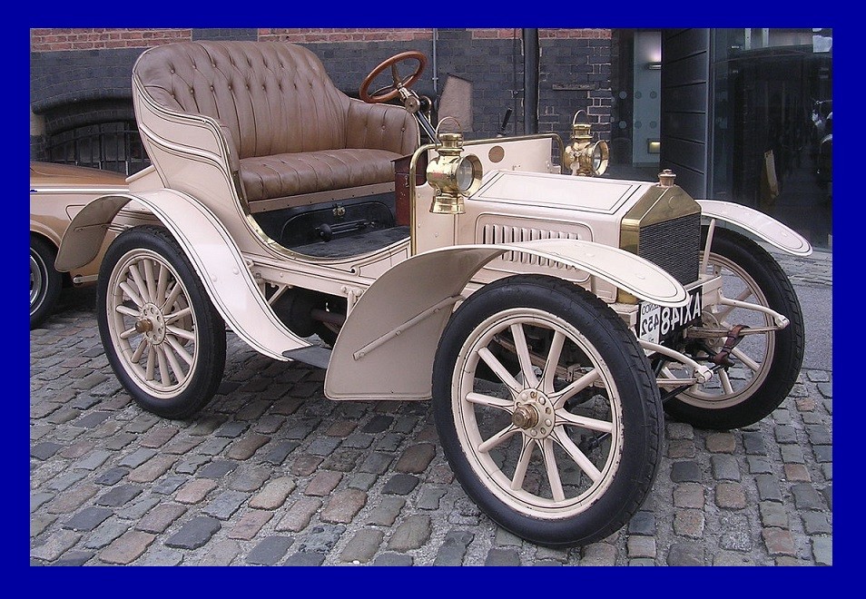 Accadde oggi - 15 Marzo 1906 - Nasce la Rolls Royce