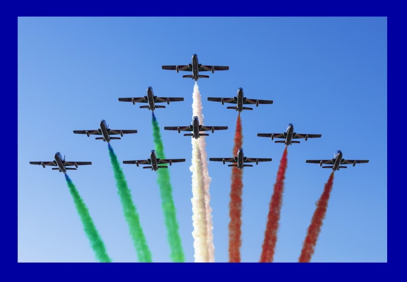 Accadde oggi - 1 Marzo 1961 - L'Aeronautica istituisce le Frecce Tricolori