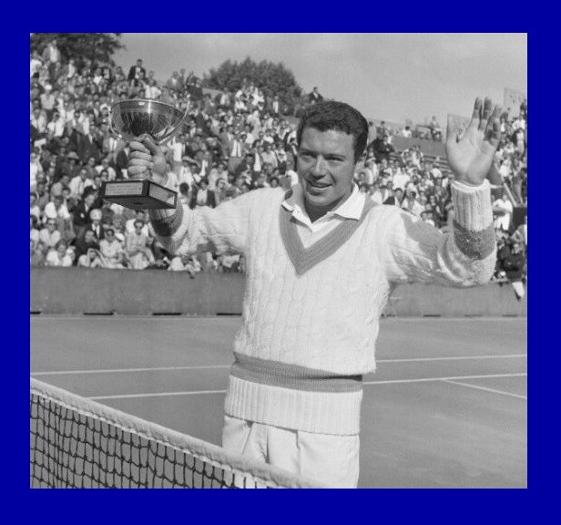 Accadde oggi - 30 Maggio 1959 - Pietrangeli è il primo italiano a vincere il Roland Garros nel singolare maschile.