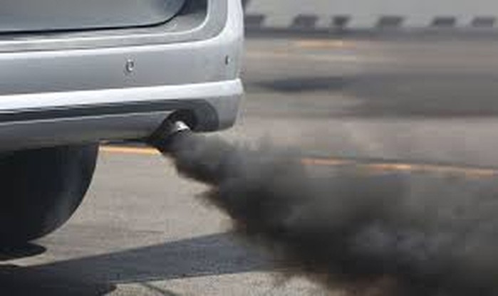 Smog – domani 17 gennaio lo stop ai veicoli euro 4, inoltre limitazioni al riscaldamento domestico