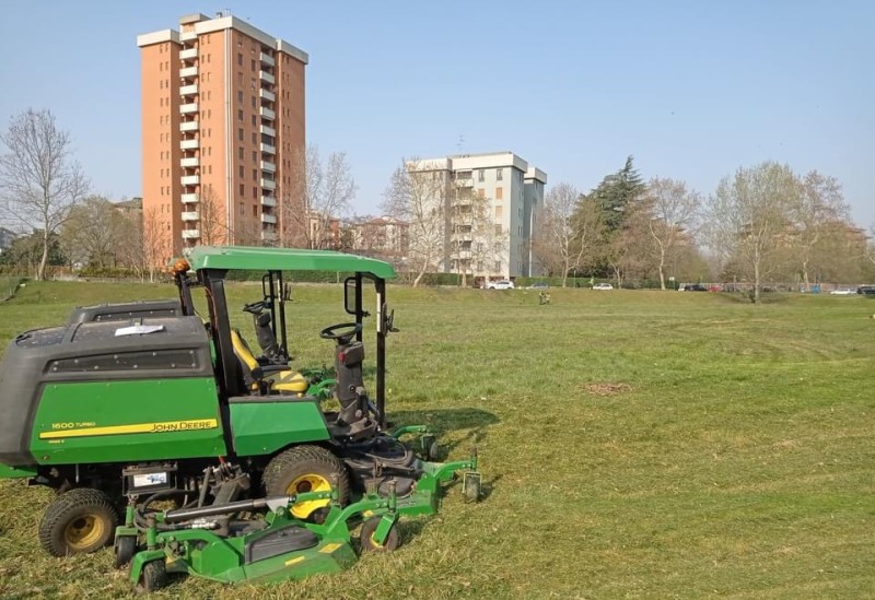 Sesto - TAGLIO DELL’ERBA IN CITTÀ 