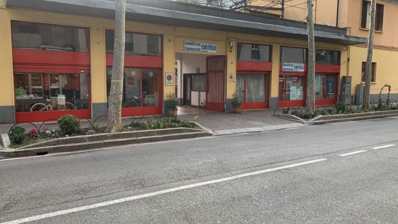Cinisello - AUTOFFICINA CRITELLI ADOTTA LE AIUOLE DI VIA CADORNA
