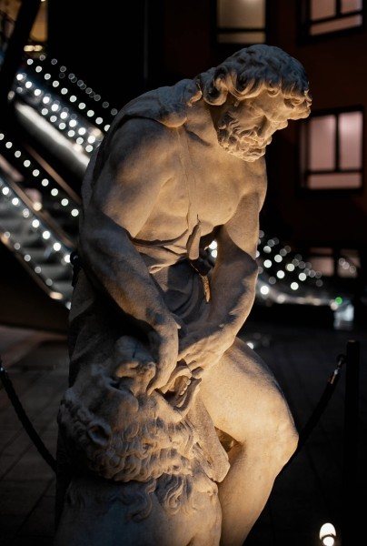 deloitte supporta i restauri del duomo di milano e aderisce al progetto “Adotta una Statua”