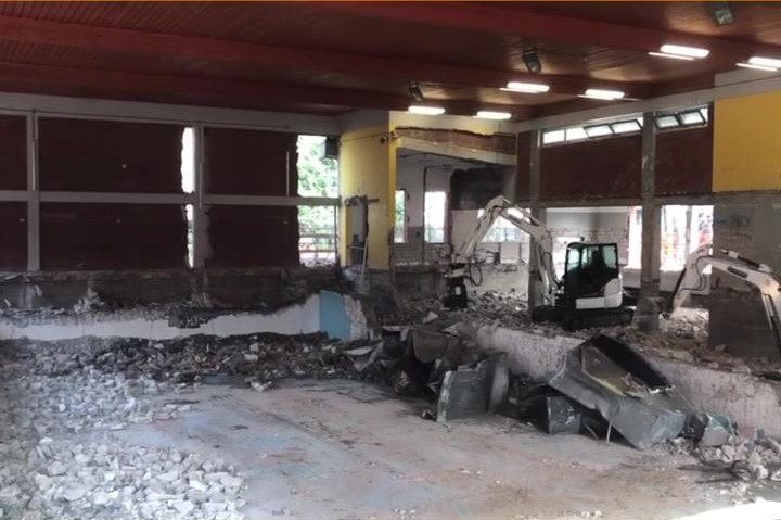 Sesto - Piscina De Gregorio, proseguono i lavori