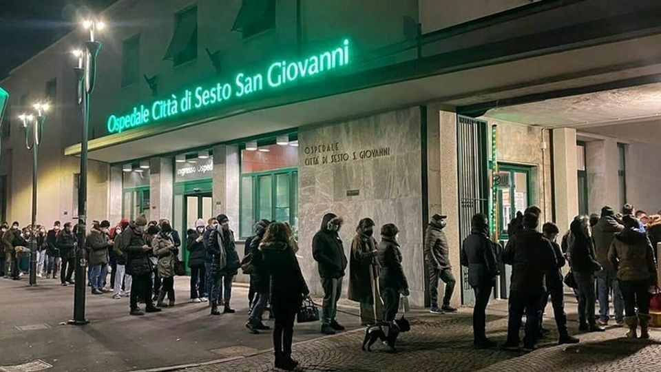 Sesto - CENTRO VACCINALE ALTRO VENERDI' APERTO SINO ALLE 24 