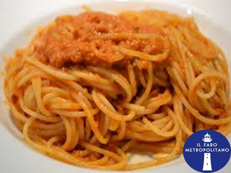 La stagionalita’ nel piatto - SPAGHETTI AL PESTO ROSSO 1 GIUGNO 2020 