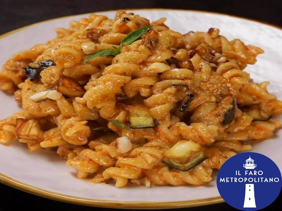 FUSILLI CON PESTO ALLA SICILIANA -11 luglio 2021