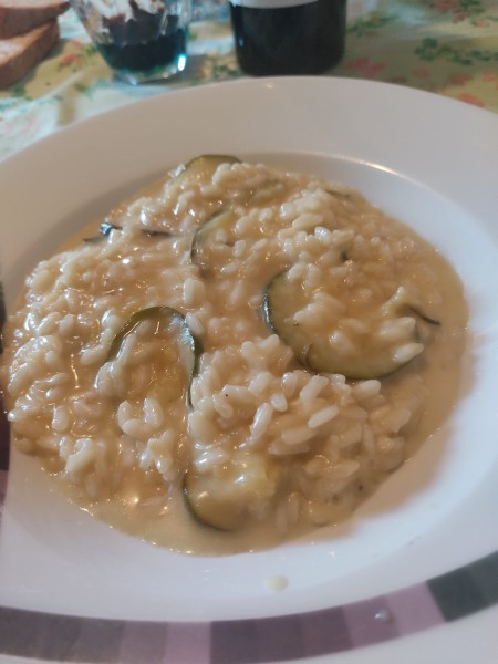 Risotto con zucchine e taleggio