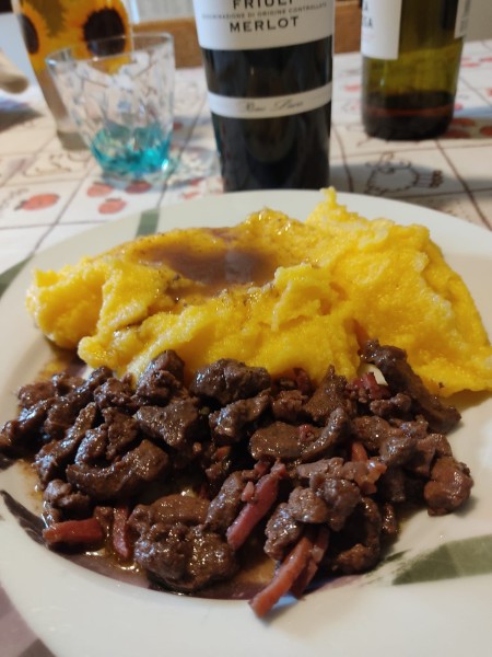IN CUCINA CON ARSELIO: straccetti di vitellone con polenta