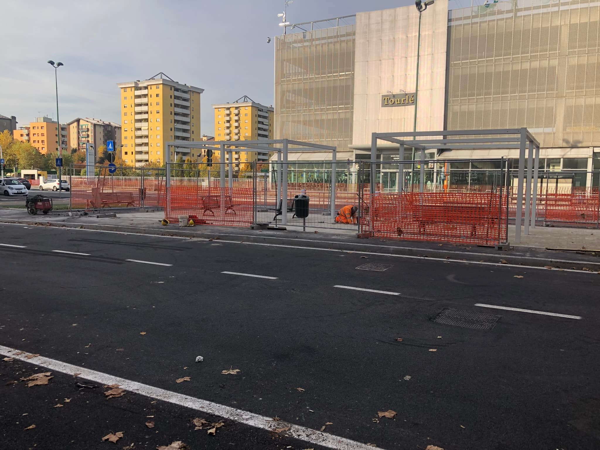 Sesto - LARGO LEVRINO, NUOVA PIAZZETTA RIQUALIFICATA