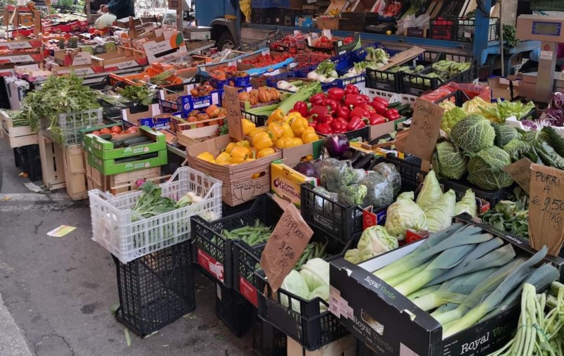 Sesto - MERCATO RONDINELLA DA SABATO CAMBIA LOOK